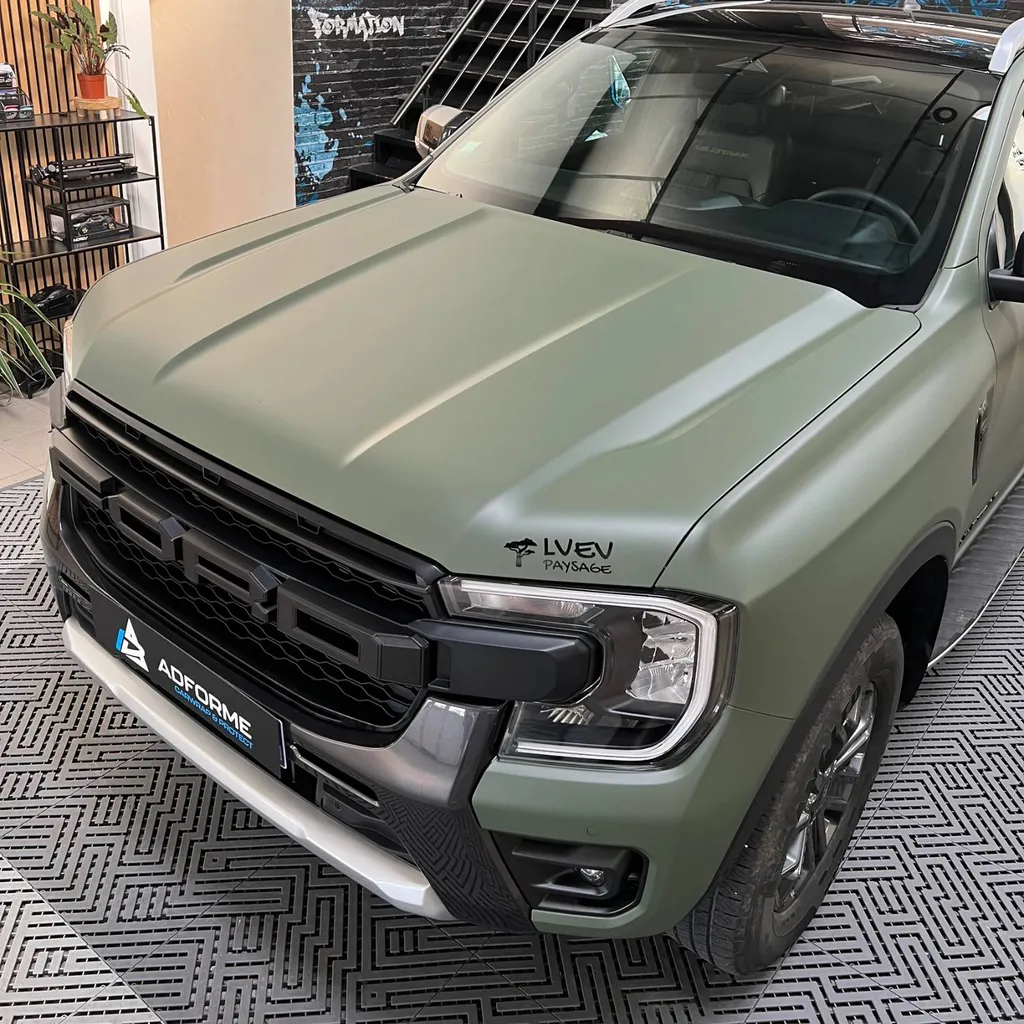 Car wrapping Ford Ranger