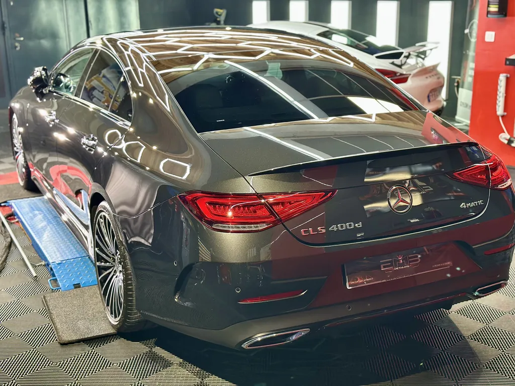spécialiste du traitement céramique sur lyon Mercedes CLS