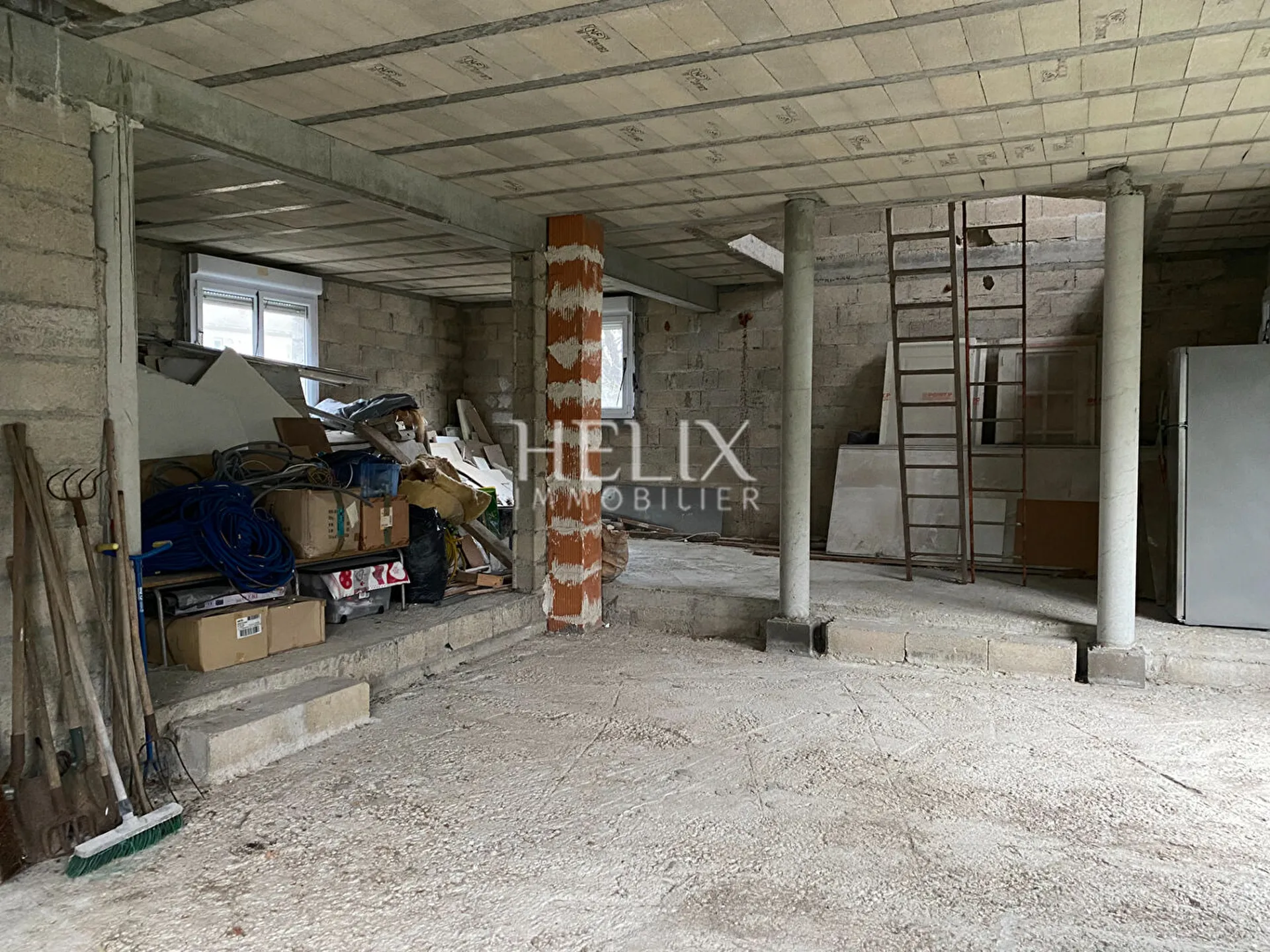 Terrain avec 2 maisons - Investisseurs