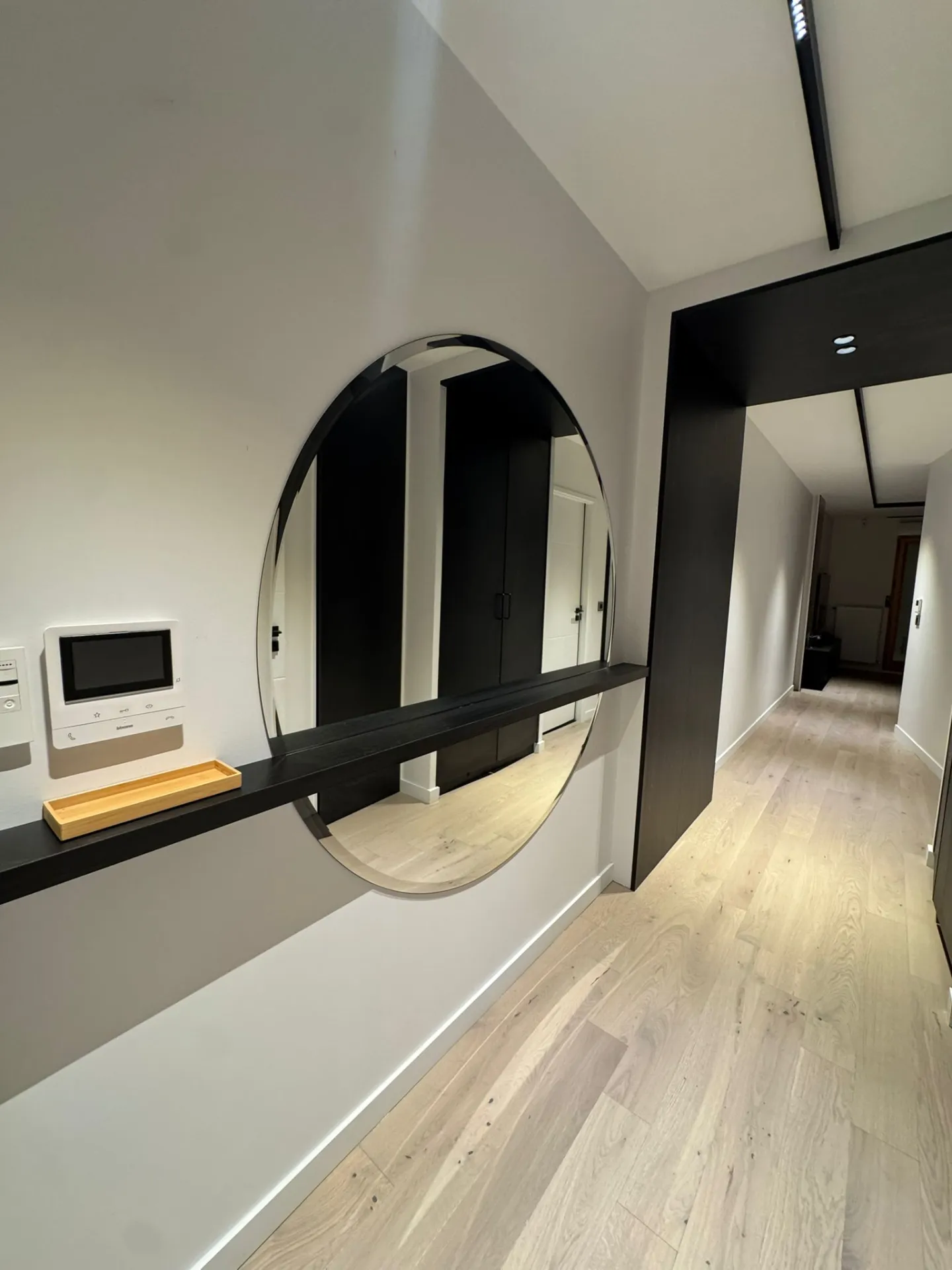 Installation d'un miroir biseauté en 2 parties à Dardilly dans l'Ouest Lyonnais