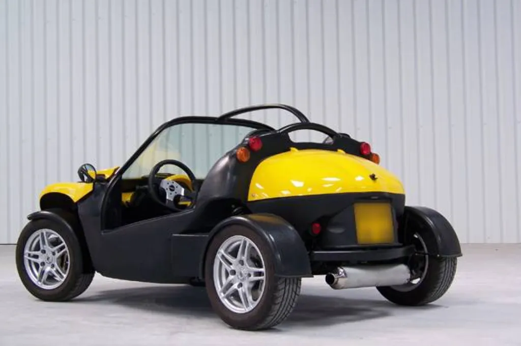 Vente voiture sans permis de la marque Secma F 440 2 places pres de Toulon dans le Var 83