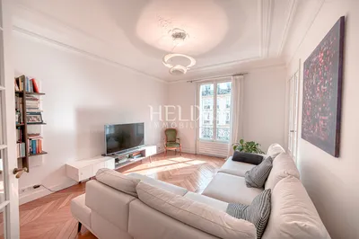 Paris (16) Appartement Avenue Victor Hugo avec deux chambres