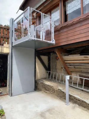 Réalisation d'une plateforme verticale Strategos près de Gap région PACA