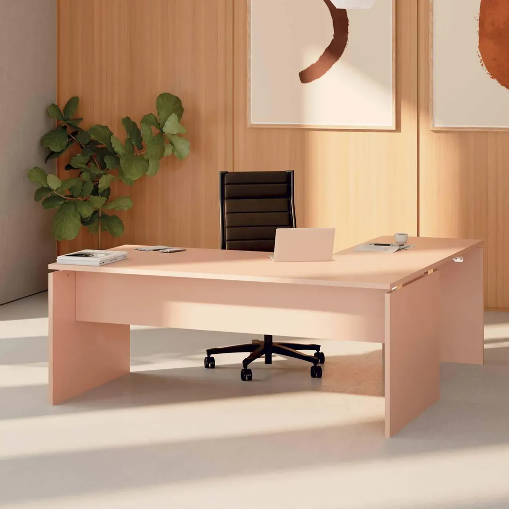 Bureau de direction haut de gamme en bois certifié disponible en région PACA, secteur du Var et Bouches-du-Rhône