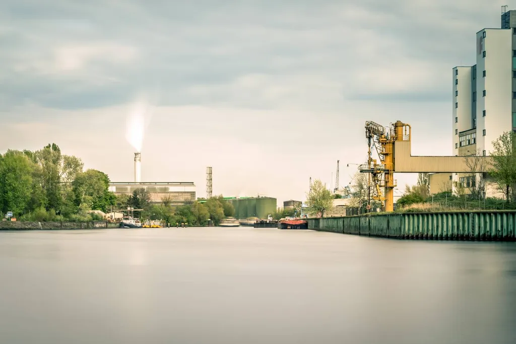 Installation de fontaine à eau pour l'industrie et les ateliers, en Normandie.