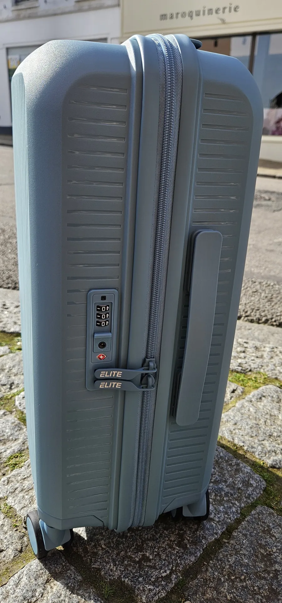 Valise cabine ELITE disponible chez Evasion à Eu