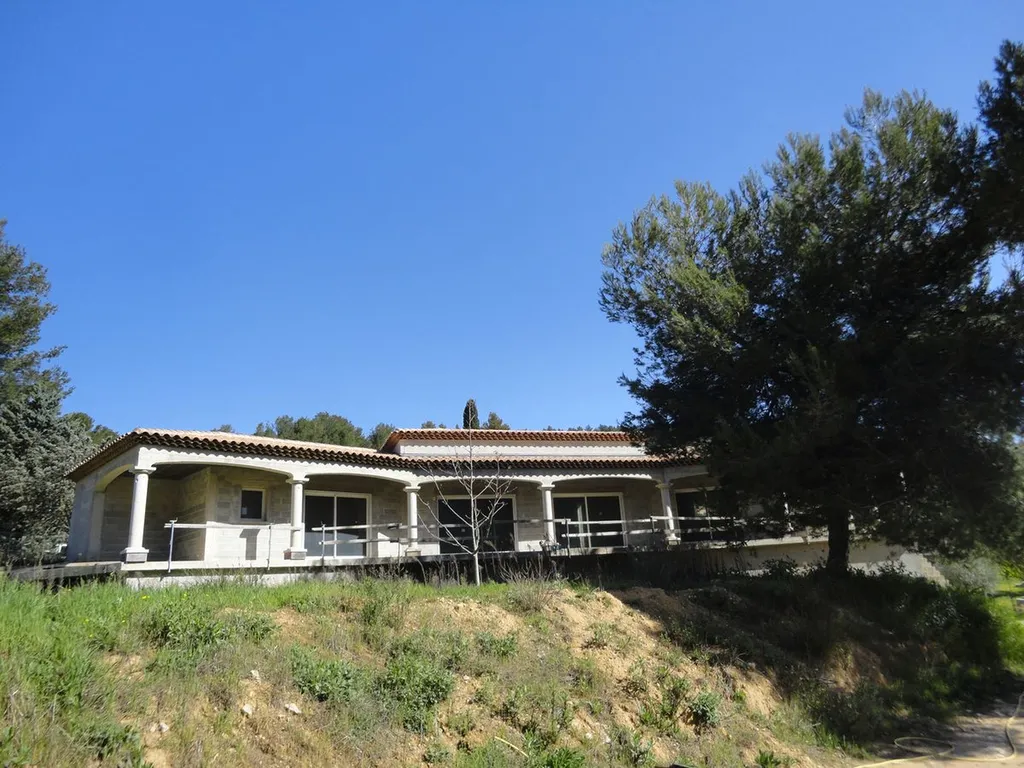 Vente maison roquefort la Bédoule sur 4000m²