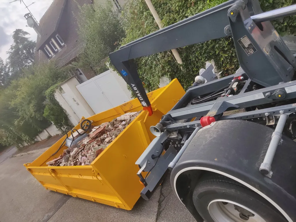 Location de benne compacte au havre