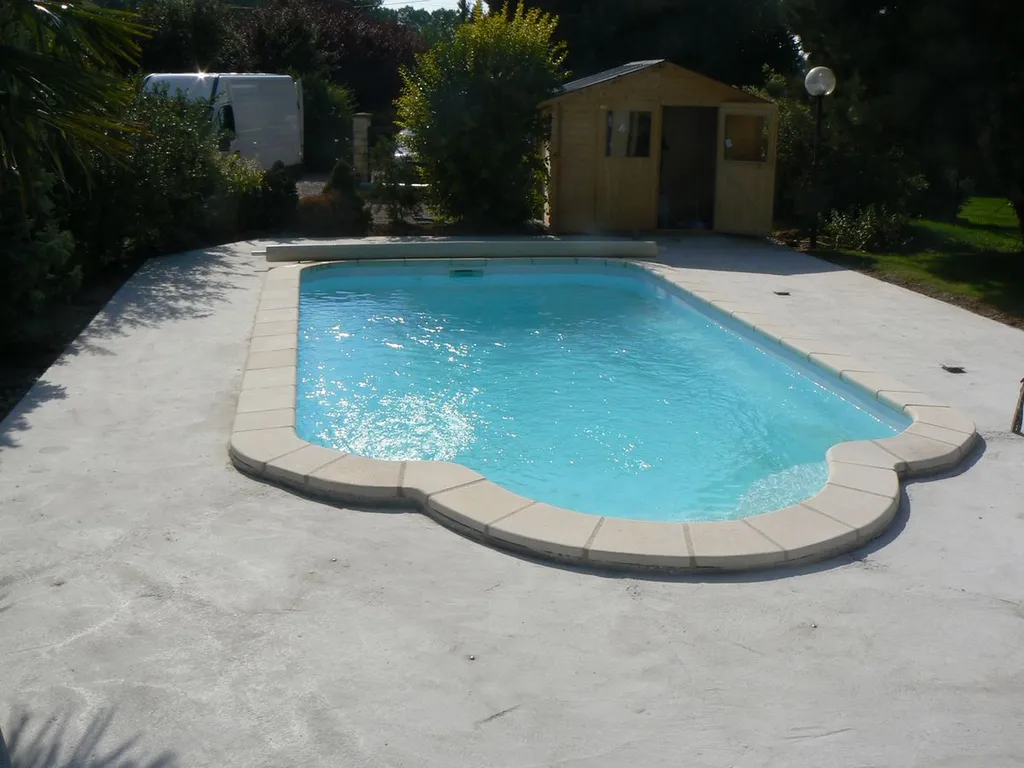 PISCINE COQUE SUNNY 9 - 9M70 X 4M