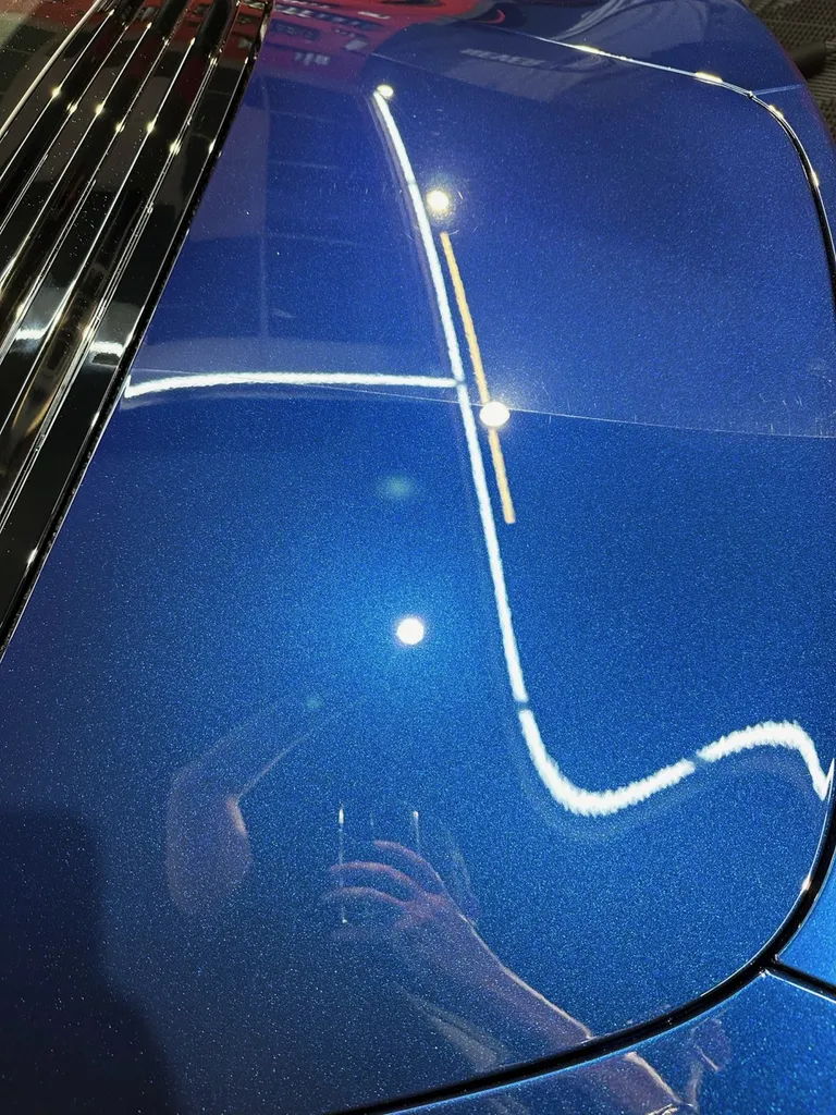 Traitement céramique chez EMB DETAILING protection carosserie spécialiste Alpine A110 sur Lyon