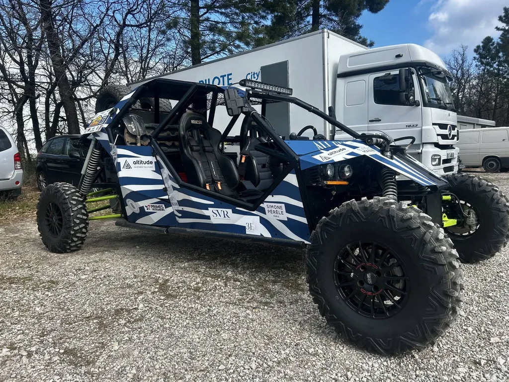 déco buggy rallye aicha des gazelles dans le var