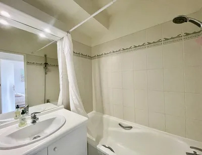 salle de bain appartement lumineux par Helix immobilier