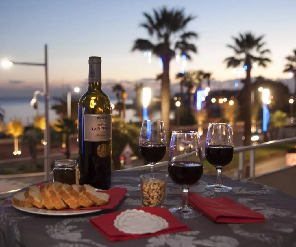 HOTEL DE LA BAIE BANDOL