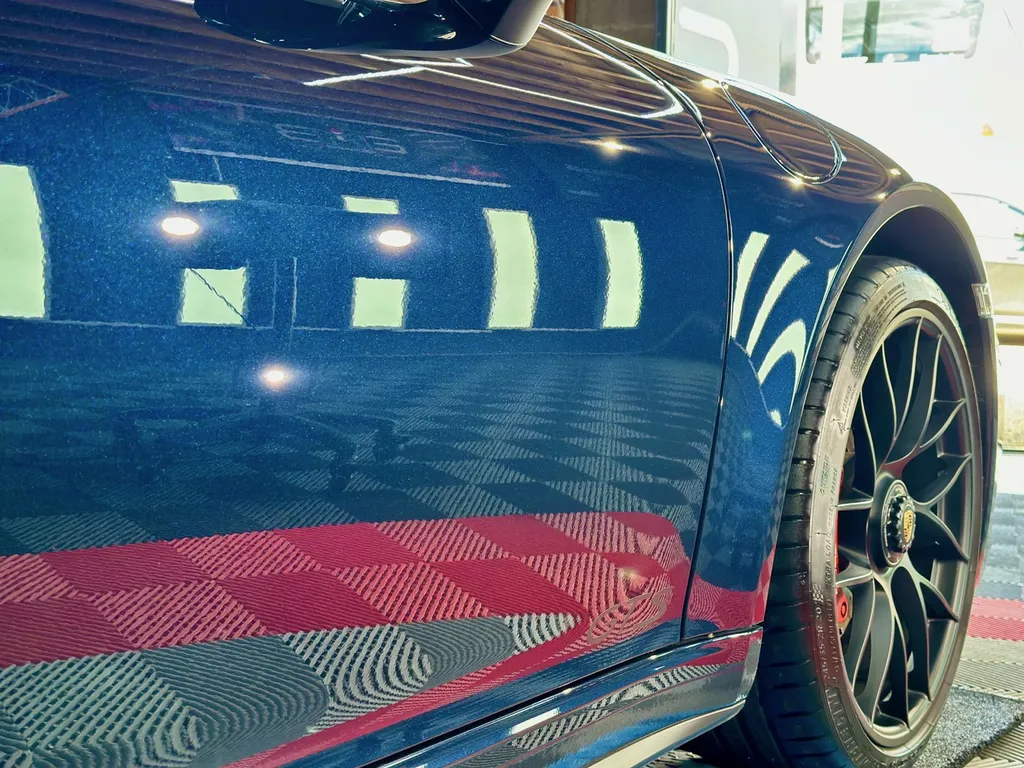 Traitement céramique lyon protection carrosserie dans l’ouest lyonnais spécialiste Porsche 