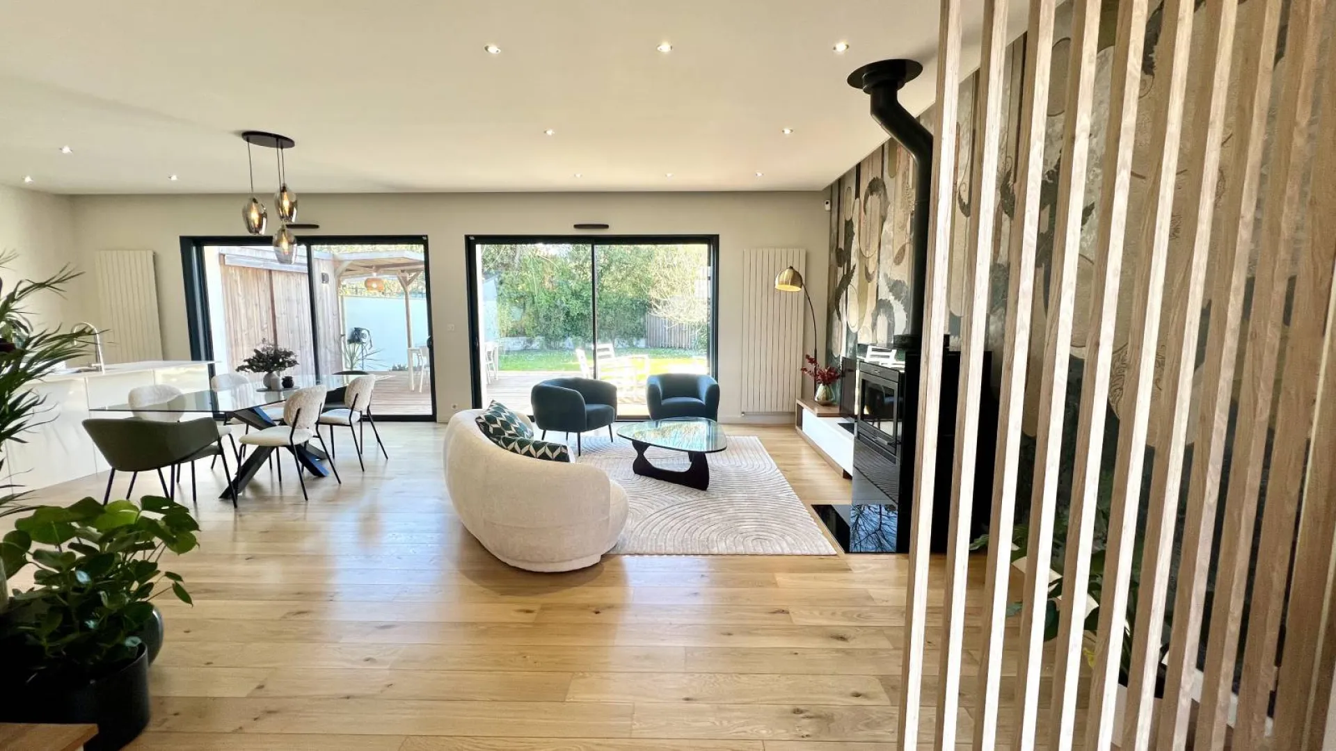 Très belle maison familiale avec garage et grand jardin Bordeaux Caudéran  