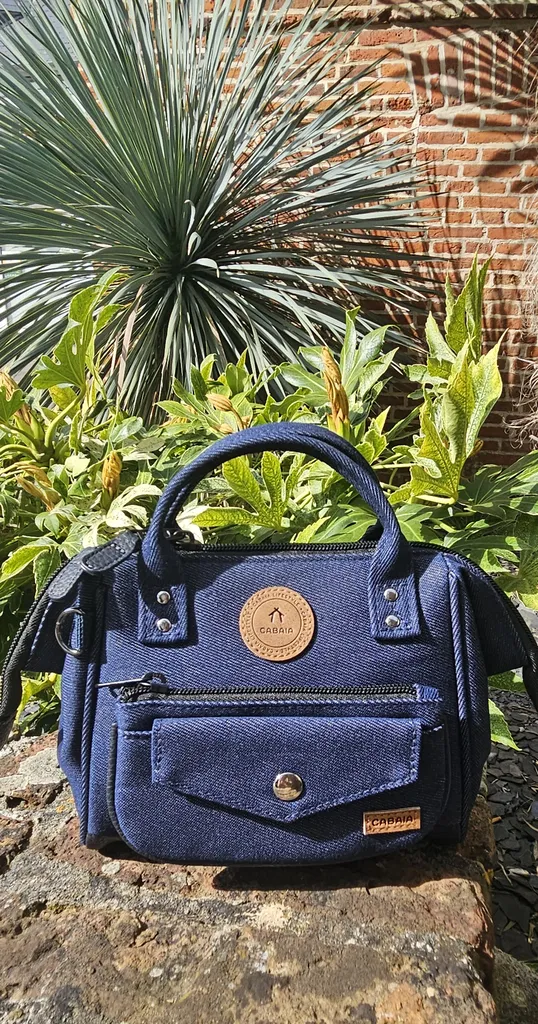 Sac Cabaia Crossbody small Namur disponible chez Evasion à Eu