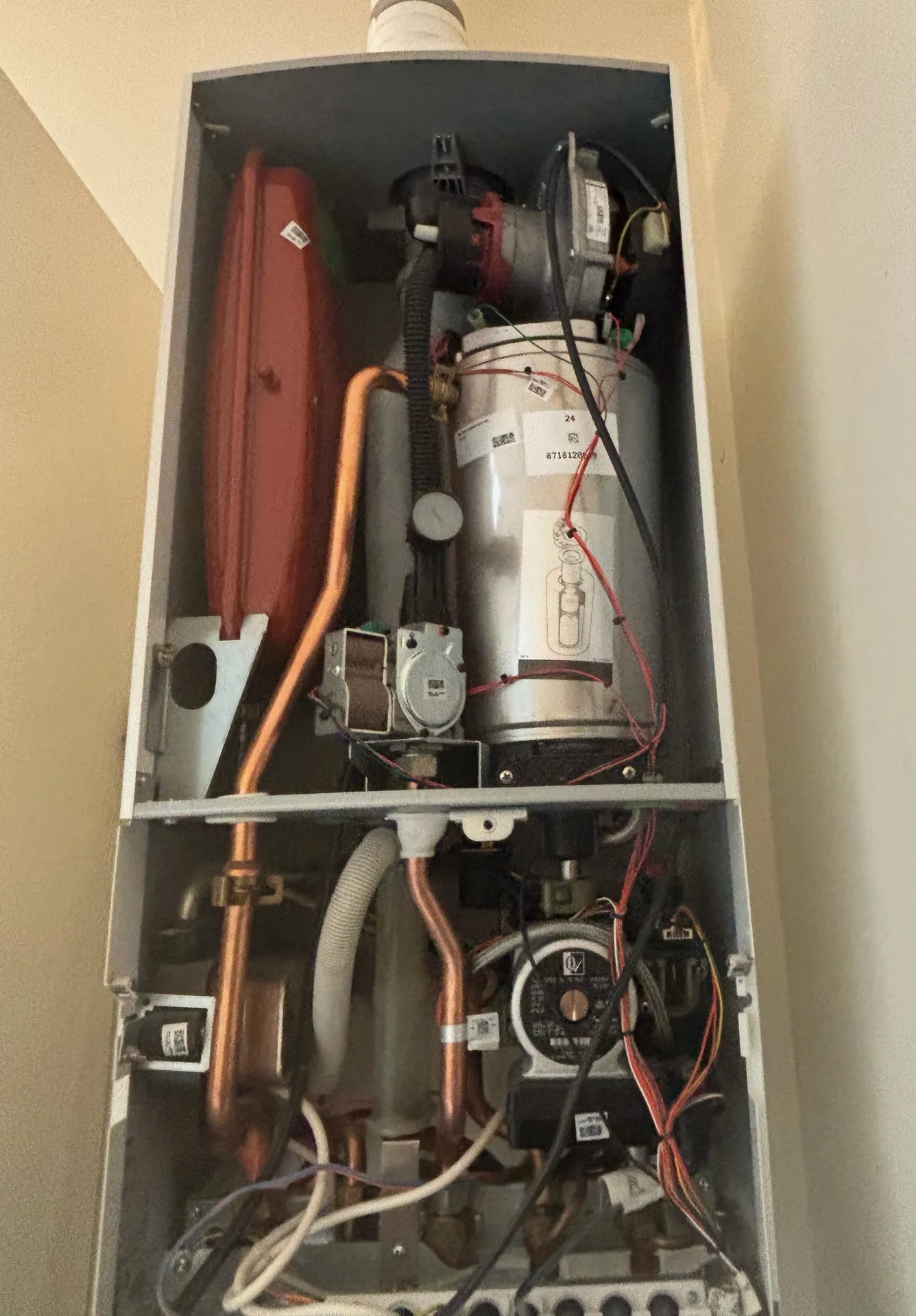 Entretien d’une chaudière ELM Leblanc Mégalia à condensation au Perreux-sur-Marne (94170)