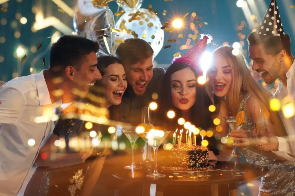 Animation DJ pour un anniversaire à Toulouse : Formule Émeraude avec Photobooth