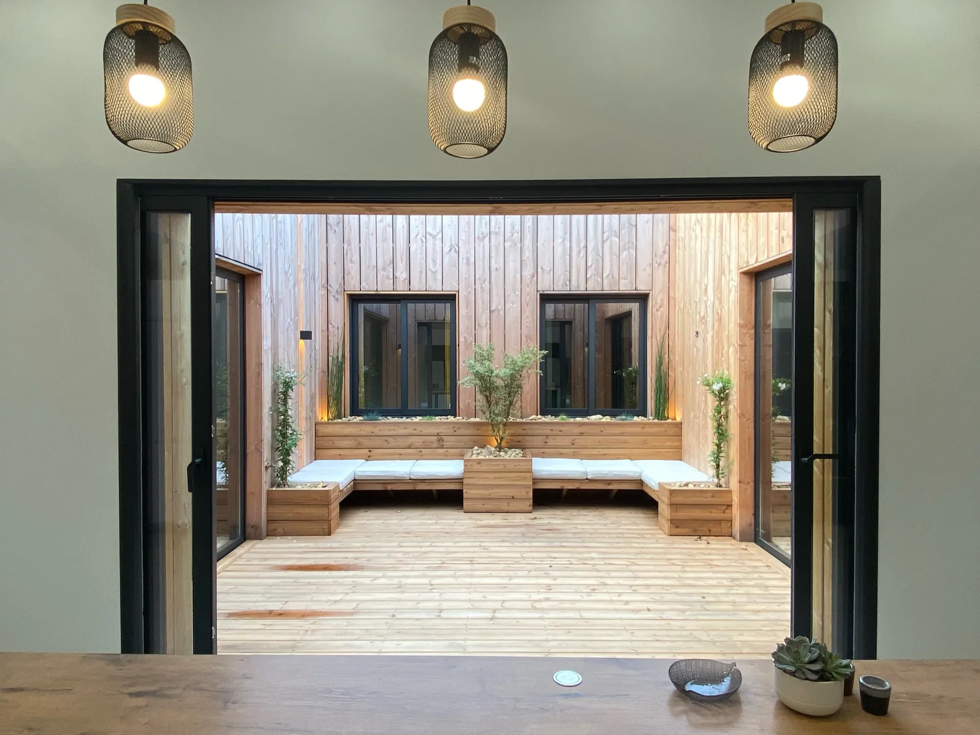 Création d'un patio dans un loft à Pessac