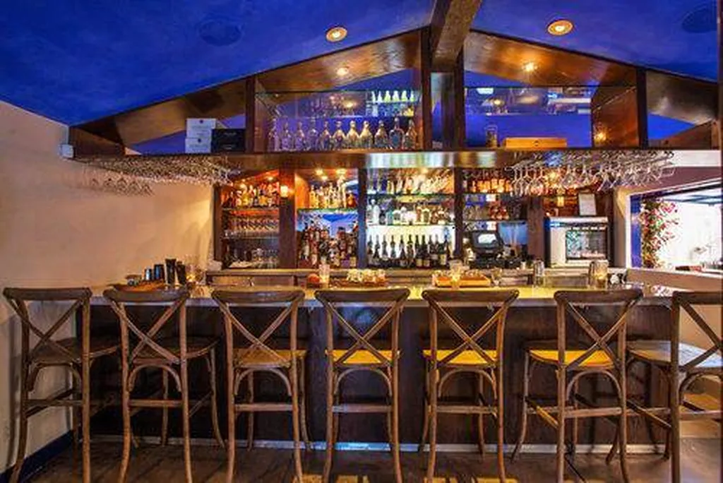 BADIGEON ET GLACIS DECO TERRE DU MONDE -RESTAURANT SANTA MONICA CALIFORNIE