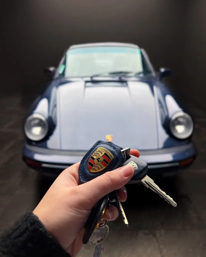 Nettoyer sa Porsche 911 Carrera chez DSP Service, experts du detailing automobile à Le Mans