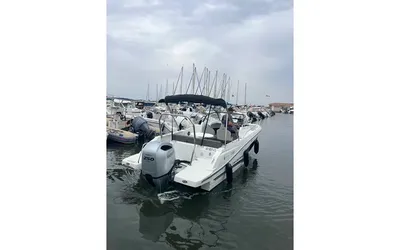 Cap Camarat 7.5 WA d’occasion 2025 avec moteur Honda BF250 en vente chez Toni Marine proche de Grimaud