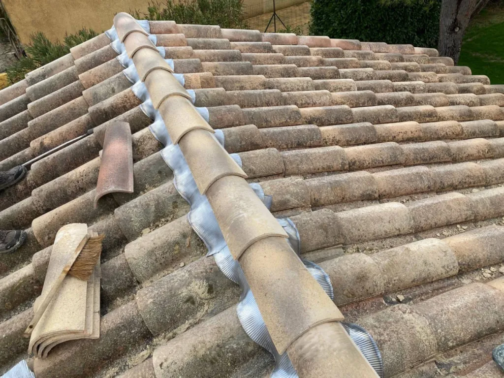 pose Faîtage plomb sur Sausset-les-Pins 13960