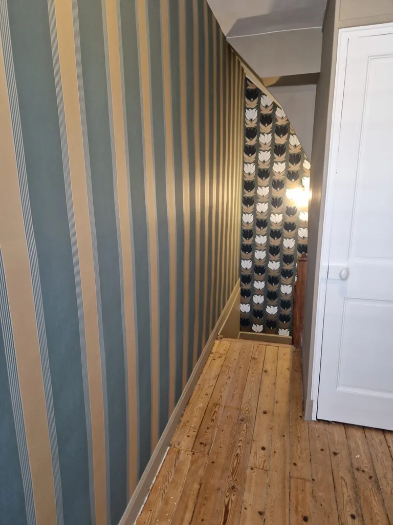 Entreprise de peinture intérieur avec décoration de maison normande à Bourgtheroulde près de Bourg-Achard 27
