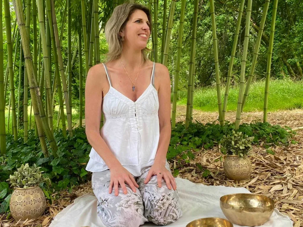 Réserver un atelier de méditation et respiration tout en douceur pour vous recentrer et vous ressourcer à Pessac