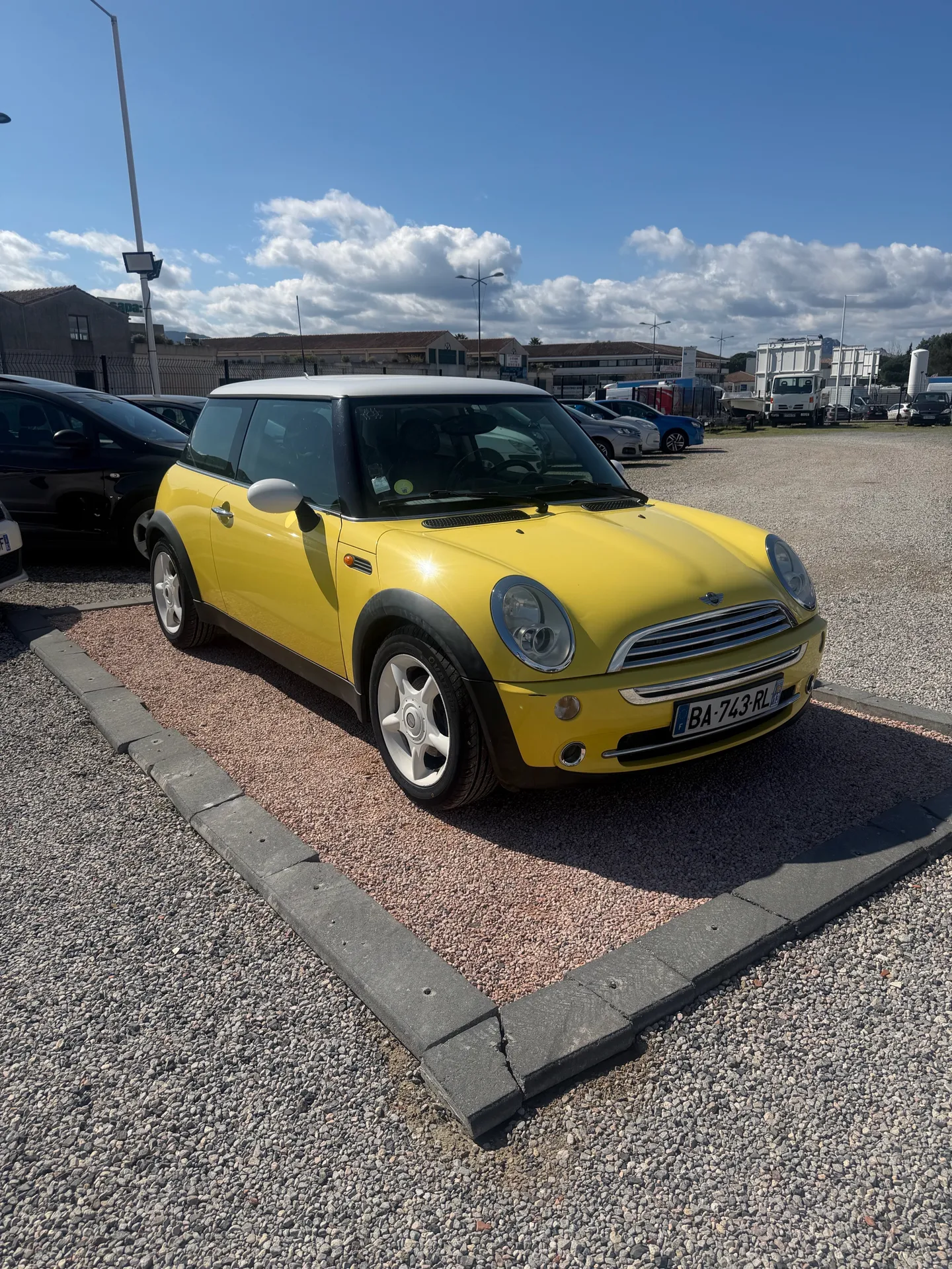 MINI COOPER 1.6 115CV BOITE AUTO 3 PORTES SIÈGES CHAUFFANT 