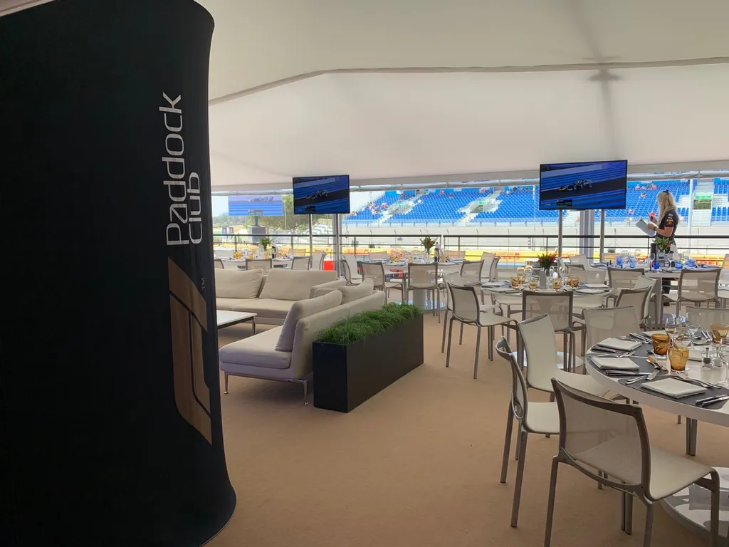 Comment se rendre au Circuit Paul Ricard au Castellet avec un VTC  ?