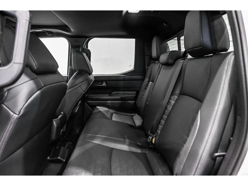 Toyota Tacoma Hybrid TRD Off-Road Premium 2026 – 89520 TTC/ 74600 HT Import Canada Bordeaux | Pick-Up Hybride 4x4 326 ch