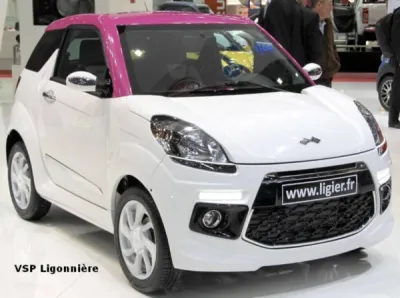 VENTE VOITURE SANS PERMIS LIGIER JS50 CLUB MOTEUR DCI REVOLUTION OPTION COLOR LINE PLUS SUR LA GARDE DANS LE VAR 83