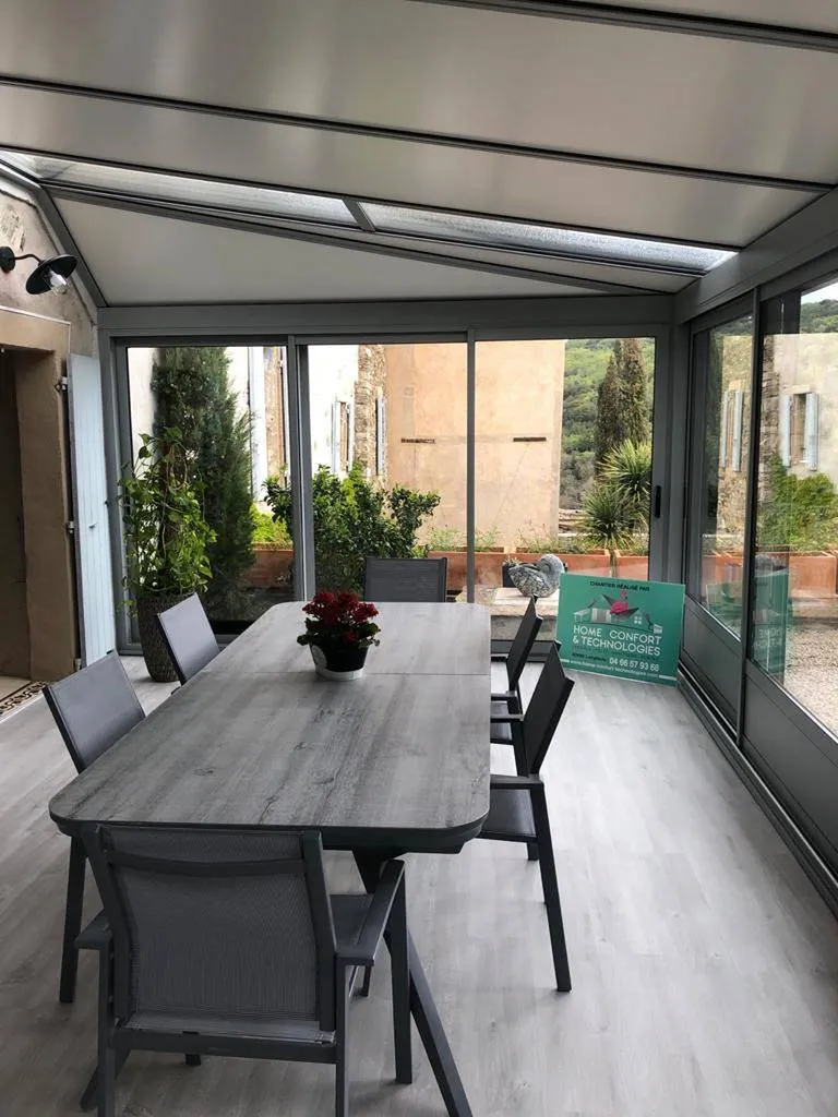 Véranda puit de lumière proche de Montpellier entre Lattes et Marsillargues