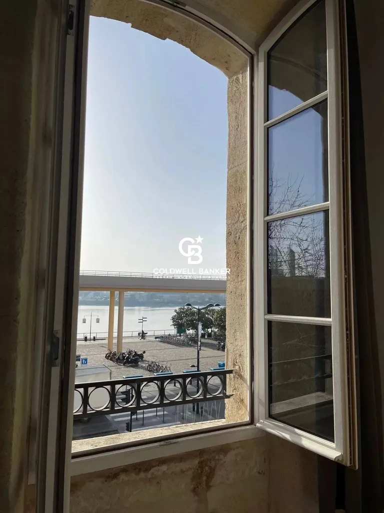 Immeuble à vendre Bordeaux Quartier des Chartrons – fort potentiel locatif