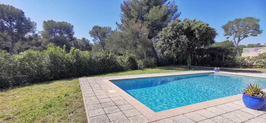 Cassis vente maison avec piscine