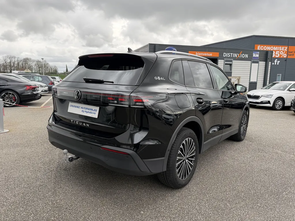 Volkswagen Tiguan occasion diesel à Gravenchon : SUV boîte automatique DSG7 disponible chez Caudebec Automobiles by Myauto.fr en Normandie
