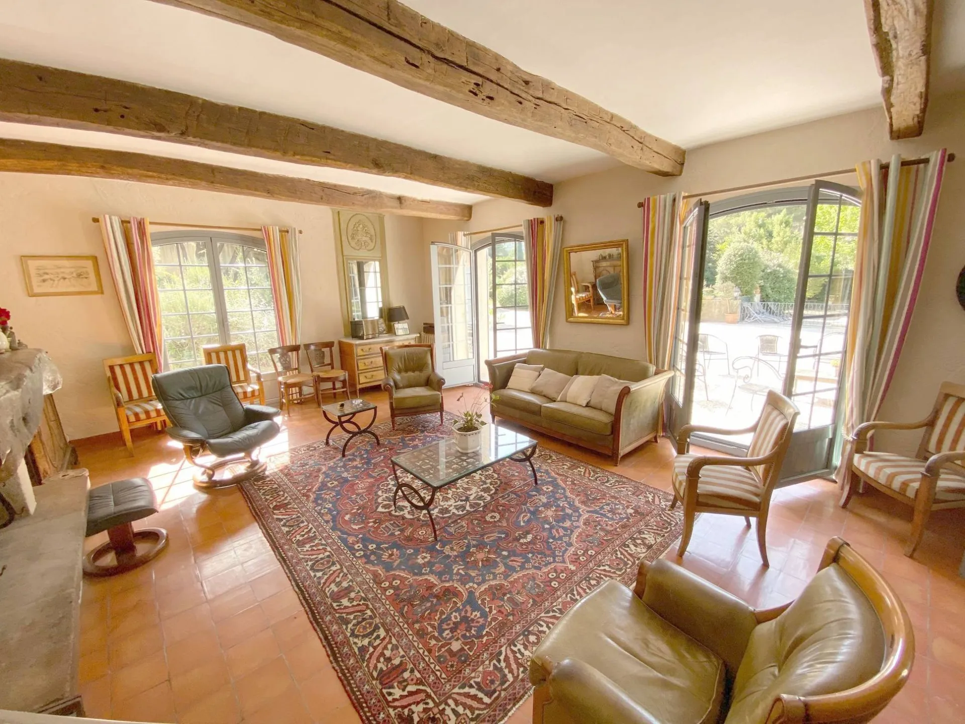 villa a vendre avec piscine la bedoule