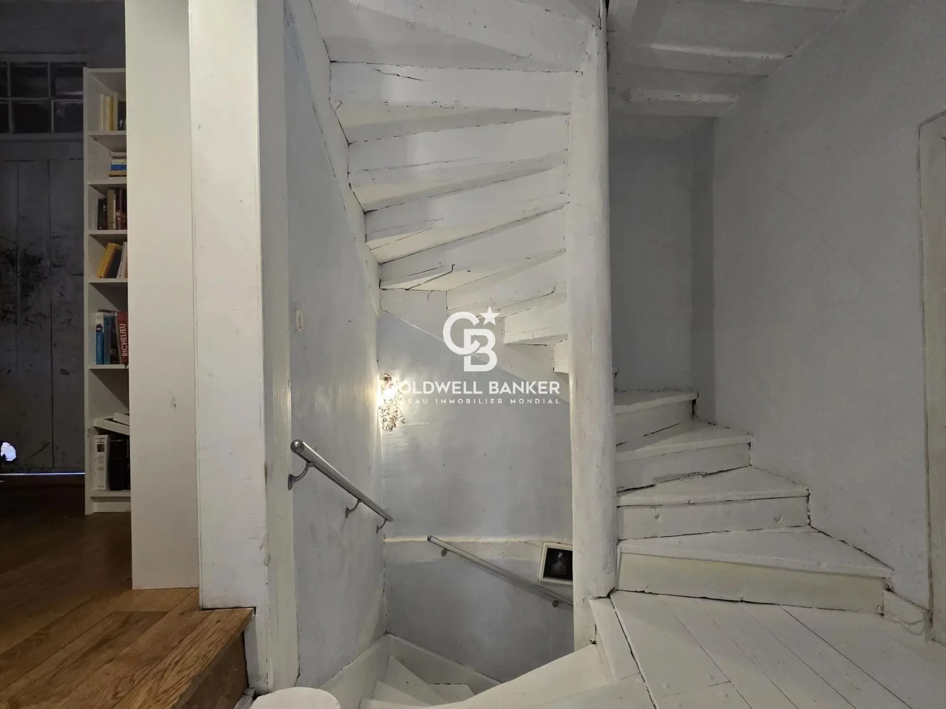 agence immobiliere le mans et la sarthe: coldwellbankervalproperty maineprestige