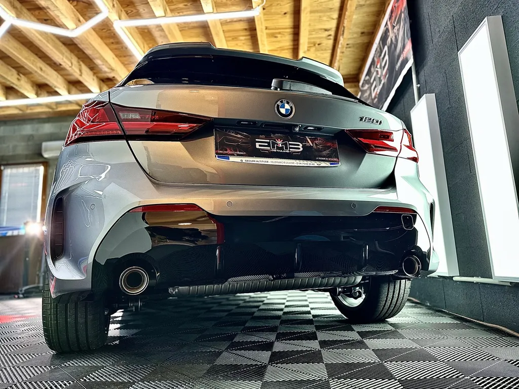 DETAILING PPF voiture traitement céramique Lyon carrosserie BMW Serie 1 