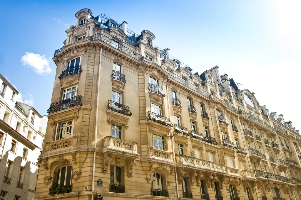 Comment arrivent les punaises de lit dans un appartement haussmannien à Paris