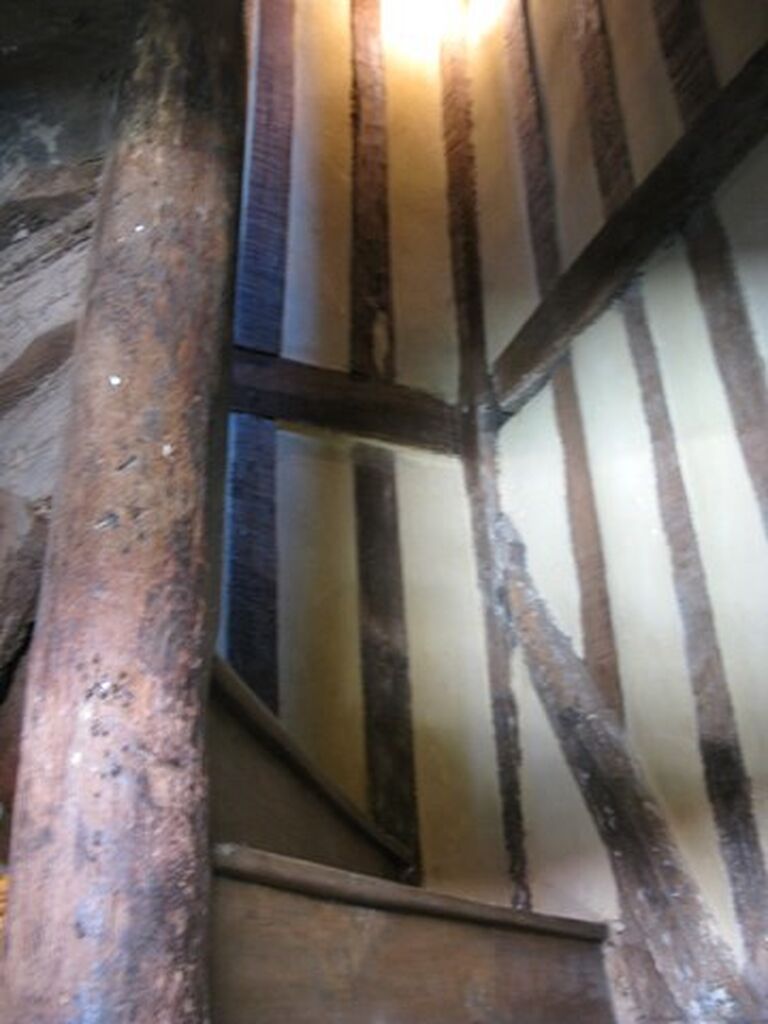 VEND MAISONS ET CHAMBRES D'HOTES PROCHE LISIEUX, CALVADOS, PAYS D'AUGE