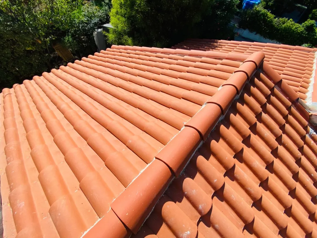 nettoyage toiture sur aix en provence