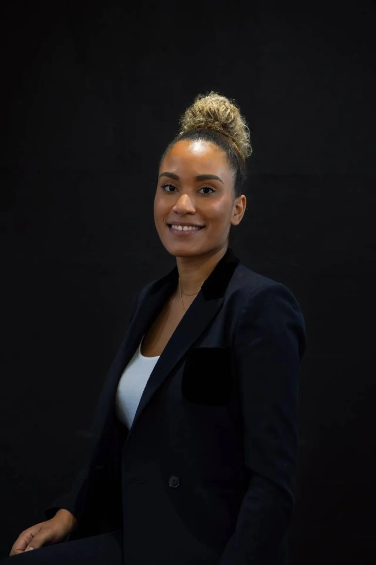 Cherche Photographe professionnels pour photo d'équipe à Paris 16