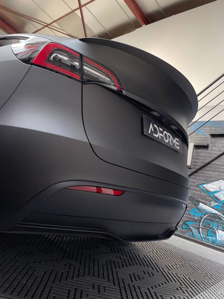 Arrière Tesla covering