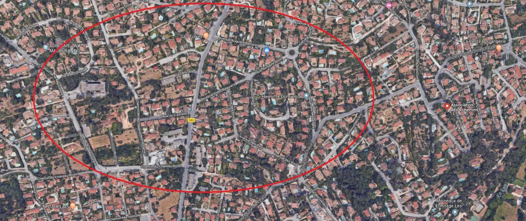 Terrain sur TOULON route