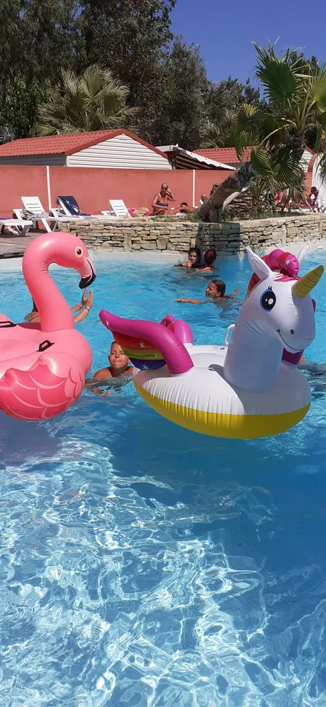 club enfant camping vias plage