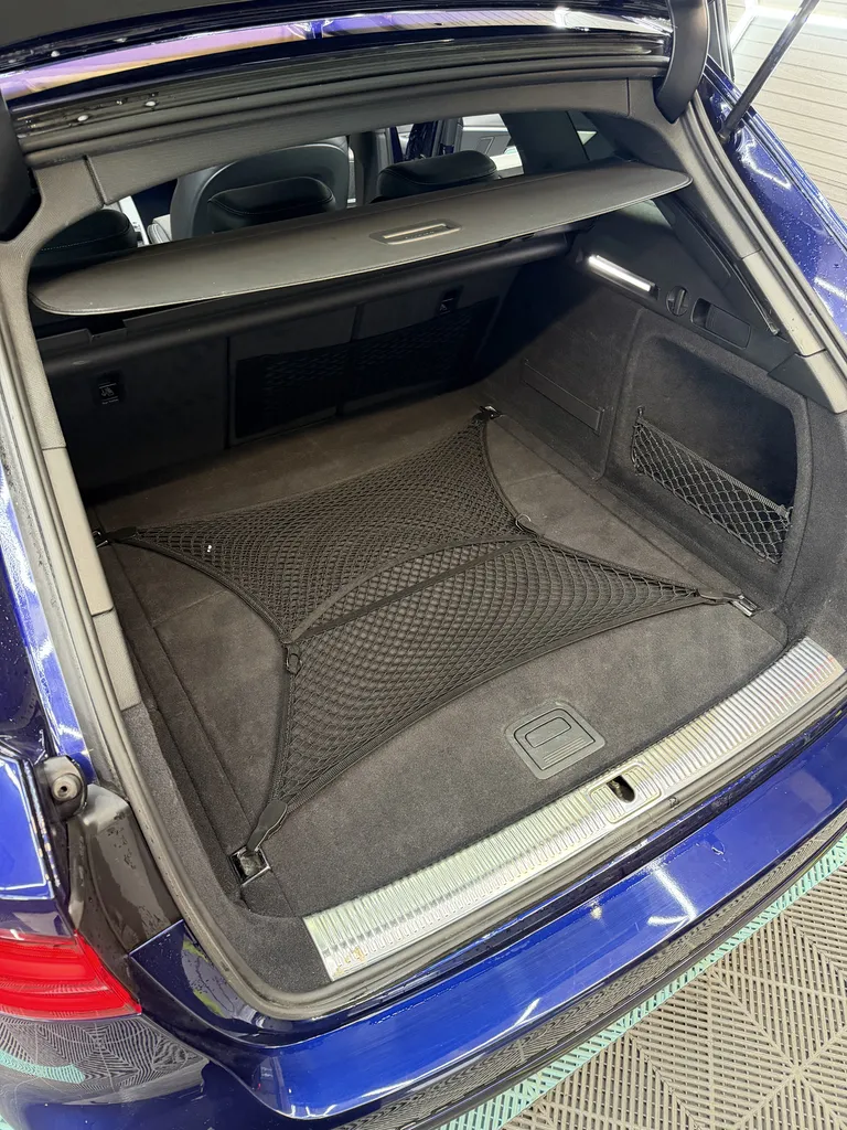 AUDI A 4 AVANT 3.0 TDI QUATTRO / CARPLAY/ SIEGE CHAUFFANT AV/AR / TOIT OUVRANT / B/O / ATTELAGE ELECTRIQUE / STRONIC