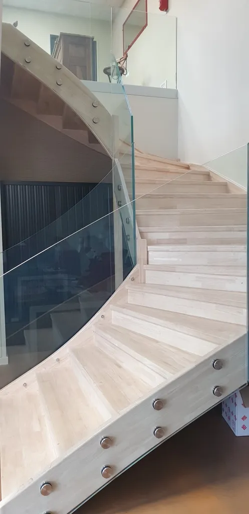 Pose de garde-corps et dalle de verre à Lyon et sa région