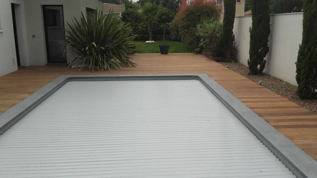 Entreprise d'isolation et étanchéité de maison à Mérignac - EM33